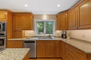101 Bruin Hill Rd, North Andover, MA 01845 - Photo 8