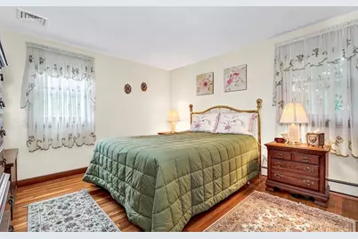 56 Nowell Rd, Melrose, MA 02176 - Photo 16