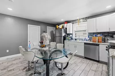 433 Cedar Grove St, New Bedford, MA 02746 - Photo 4