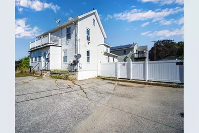 42 Fox Run, Southbridge, MA 01550 - Photo 2