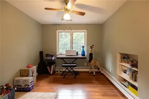 20 Lincoln Dr, North Smithfield, RI 02896 - Photo 16