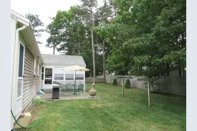 39 Phyllis Dr, Yarmouth, MA 02664 - Photo 24