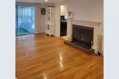 39 Phyllis Dr, Yarmouth, MA 02664 - Photo 4