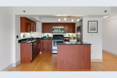 1600 Beacon St #902, Brookline, MA 02446 - Photo 20
