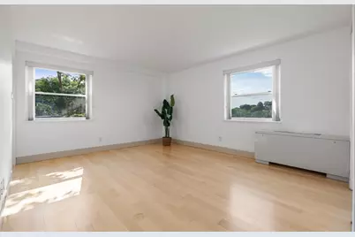1600 Beacon St #902, Brookline, MA 02446 - Photo 18