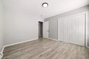35 Pond St, Boston, MA 02136 - Photo 14