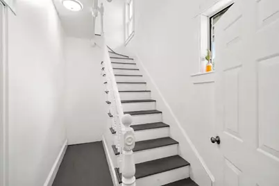 35 Pond St, Boston, MA 02136 - Photo 4