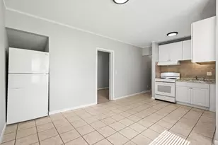 35 Pond St, Boston, MA 02136 - Photo 32