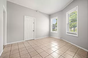 35 Pond St, Boston, MA 02136 - Photo 24
