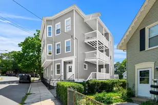 35 Pond St, Boston, MA 02136 - Photo 2