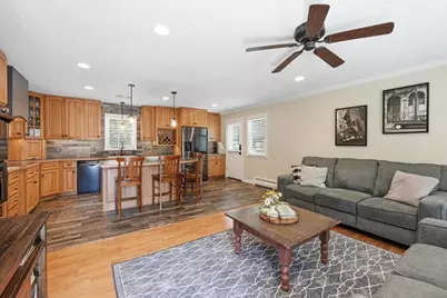 1 Daniels Rd, Hudson, MA 01749 - Photo 4