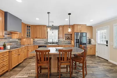 1 Daniels Rd, Hudson, MA 01749 - Photo 6