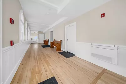 142 Main St #4, Amesbury, MA 01913 - Photo 34
