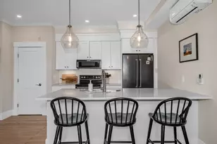 142 Main St, Amesbury, MA 01913 - Photo 10