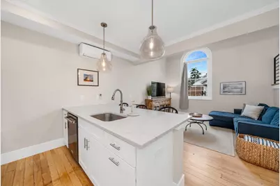 142 Main St #4, Amesbury, MA 01913 - Photo 2