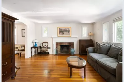45 Cragmore Rd, Newton, MA 02464 - Photo 2