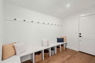 220 Sycamore St, Watertown, MA 02472 - Photo 28
