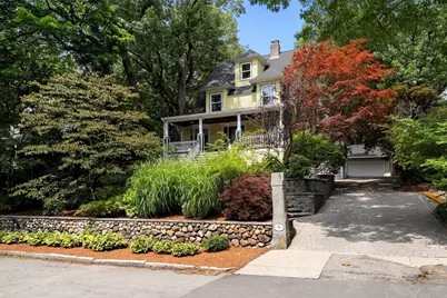 15 Lincoln St, Arlington, MA 02476 - Photo 1