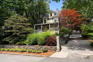 15 Lincoln St, Arlington, MA 02476 - Photo 1