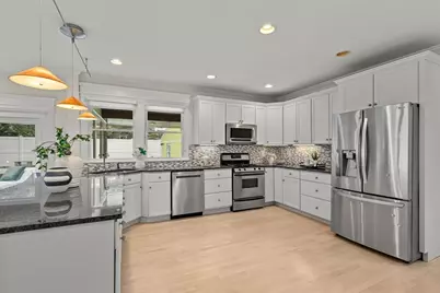15 Lincoln St, Arlington, MA 02476 - Photo 16