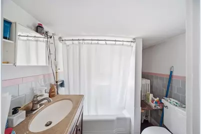 62 Pleasant St, Hopkinton, MA 01748 - Photo 26