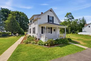 62 Pleasant St, Hopkinton, MA 01748 - Photo 1