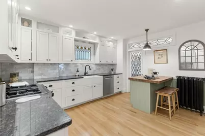 61 Preston Rd, Somerville, MA 02143 - Photo 6