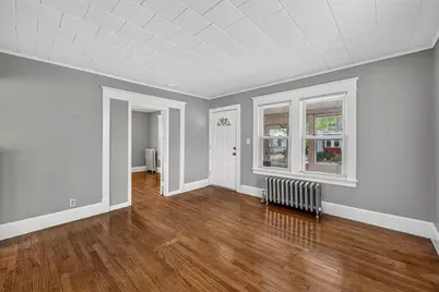 98-100 Draper St, Springfield, MA 01108 - Photo 4