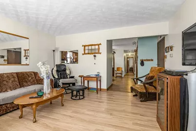 378 Haverhill St, Lawrence, MA 01840 - Photo 4
