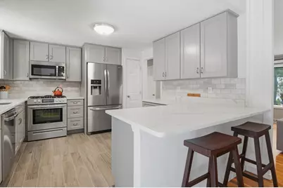 36 Valentine Rd, Northborough, MA 01532 - Photo 6