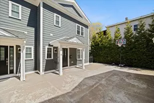 20 Dalby St, Newton, MA 02458 - Photo 2