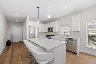 27 Ward St, Boston, MA 02127 - Photo 2