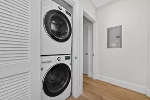 27 Ward St, Boston, MA 02127 - Photo 16