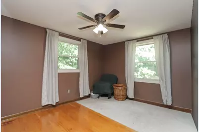 41 Rosedale Ave, Springfield, MA 01128 - Photo 18