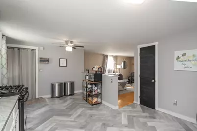 41 Rosedale Ave, Springfield, MA 01128 - Photo 14