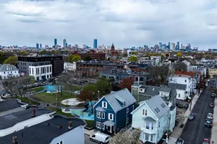 14 Harbor View St, Boston, MA 02125 - Photo 20