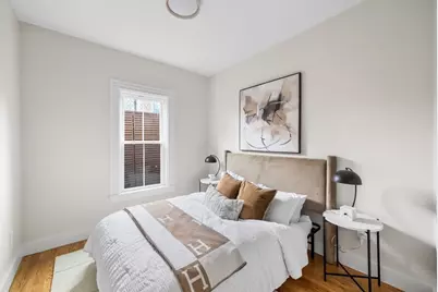 14 Harbor View St #1, Boston, MA 02125 - Photo 14