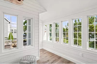 17 Barker, Newburyport, MA 01950 - Photo 16