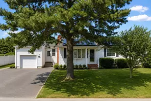 748 Warren Ave, Swansea, MA 02777 - Photo 2