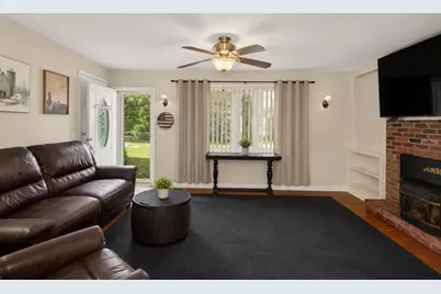 748 Warren Ave, Swansea, MA 02777 - Photo 12