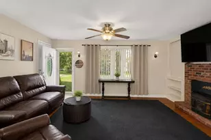748 Warren Ave, Swansea, MA 02777 - Photo 12