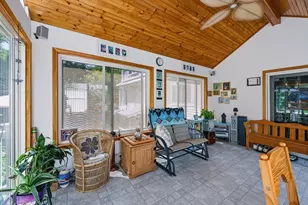 19 Middle Rd, Amesbury, MA 01913 - Photo 6