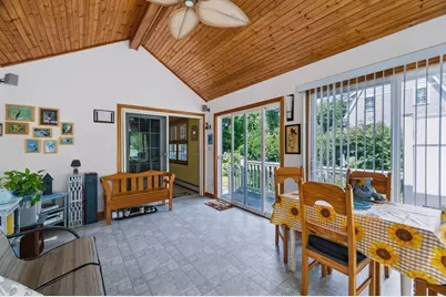 19 Middle Rd, Amesbury, MA 01913 - Photo 4