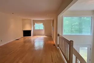 37 Arrowhead Cir, Ashland, MA 01721 - Photo 6