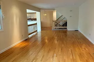 37 Arrowhead Cir, Ashland, MA 01721 - Photo 8