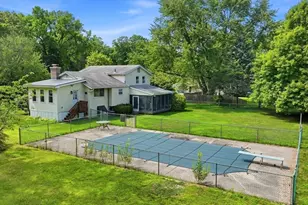 297 Montgomery Rd, Westfield, MA 01085 - Photo 2