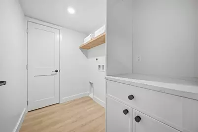 219 Hunting Rd, Needham, MA 02494 - Photo 16