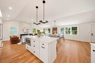 219 Hunting Rd, Needham, MA 02494 - Photo 2