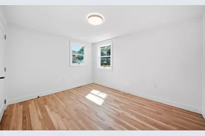219 Hunting Rd, Needham, MA 02494 - Photo 12
