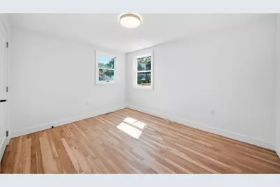 219 Hunting Rd, Needham, MA 02494 - Photo 12